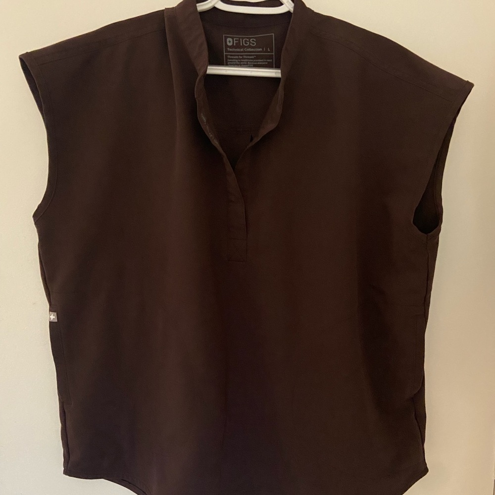 **LIMITED EDITION FIGS** Rafaela Scrub top in color Espresso